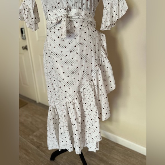 Cynthia Rowley, never been worn, size Large cotton flower print ruffle dress. - Picture 4 of 9